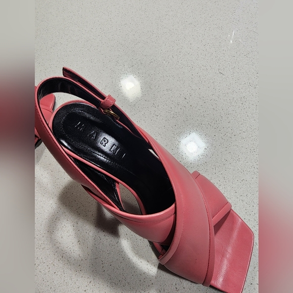 Like new Marni shoes - Picture 3 of 6